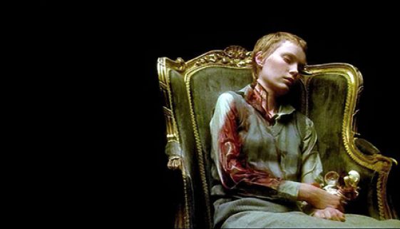 HeaderwHauntingOfJuliaReview